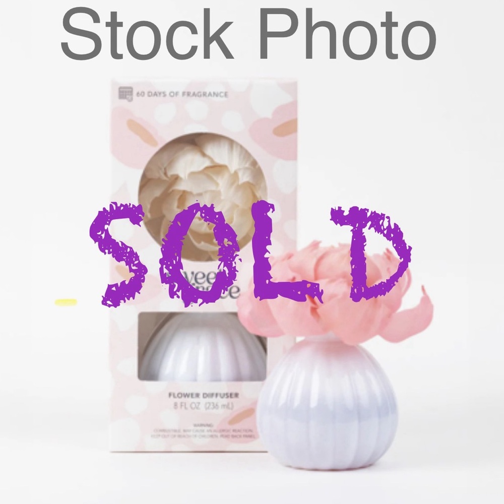 *SOLD* Sweet Grace Flower Diffuser + Refill BUNDLE NIB